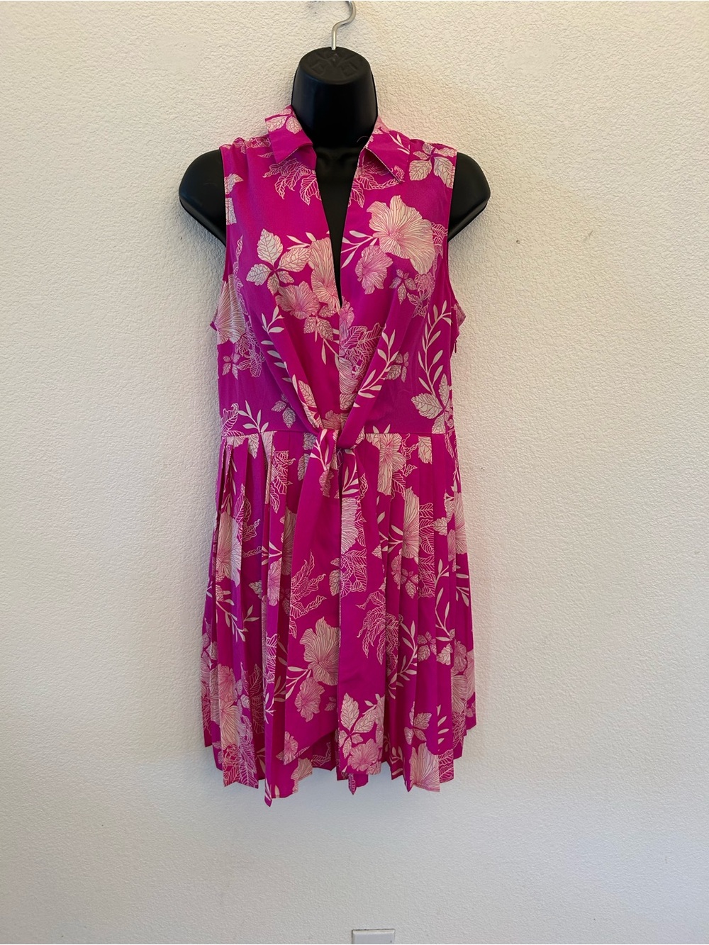 Sleeveless Pink Floral Tie-Waist Dress